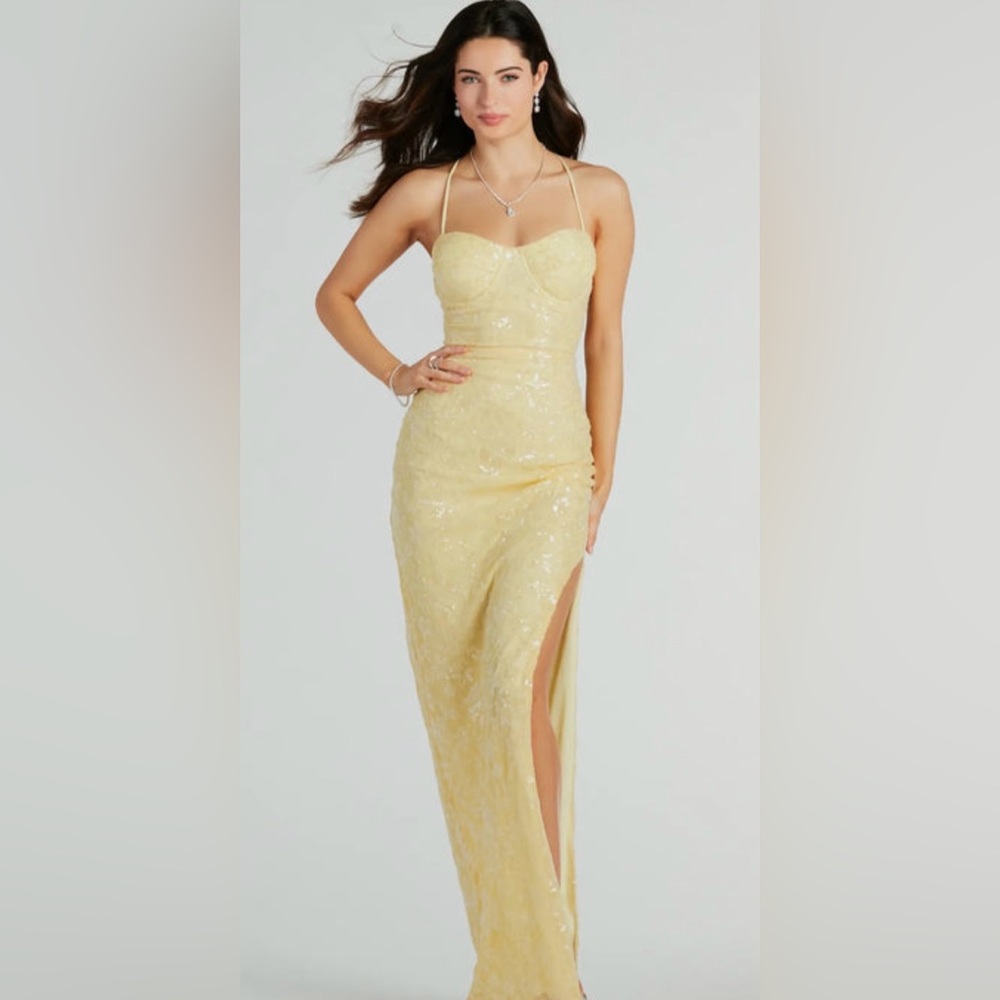 NWT Windsor Yellow Sequin Dress